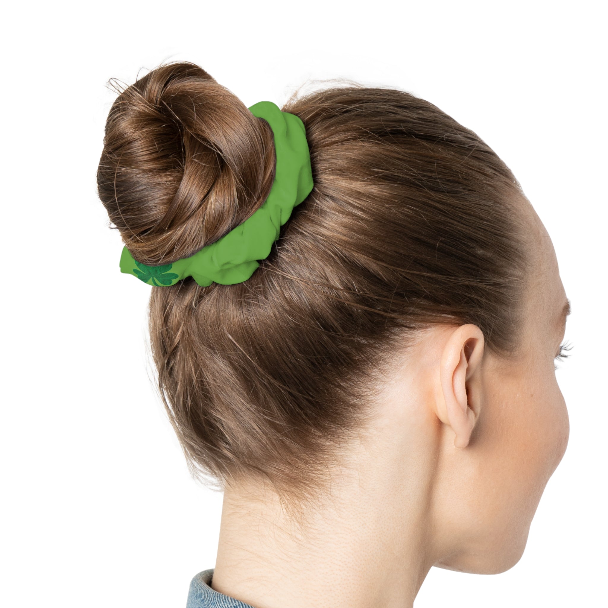 Green Leaf Print Scrunchie – Botanical Hair Tie for Everyday Wear